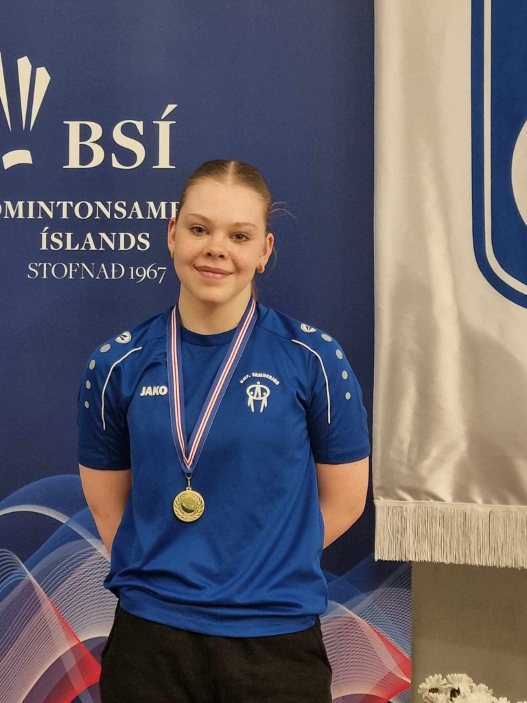 Samherjar á Íslandsmeistaramóti unglinga í badminton